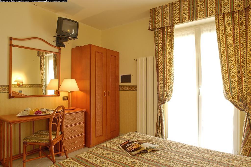 Casella Hotel Pietra Ligure